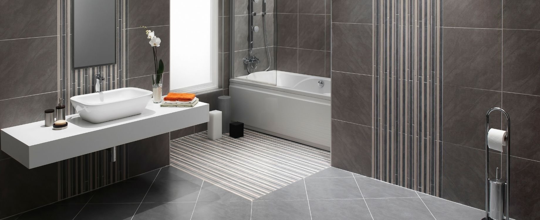 certified bathroom fitter N8 7PF